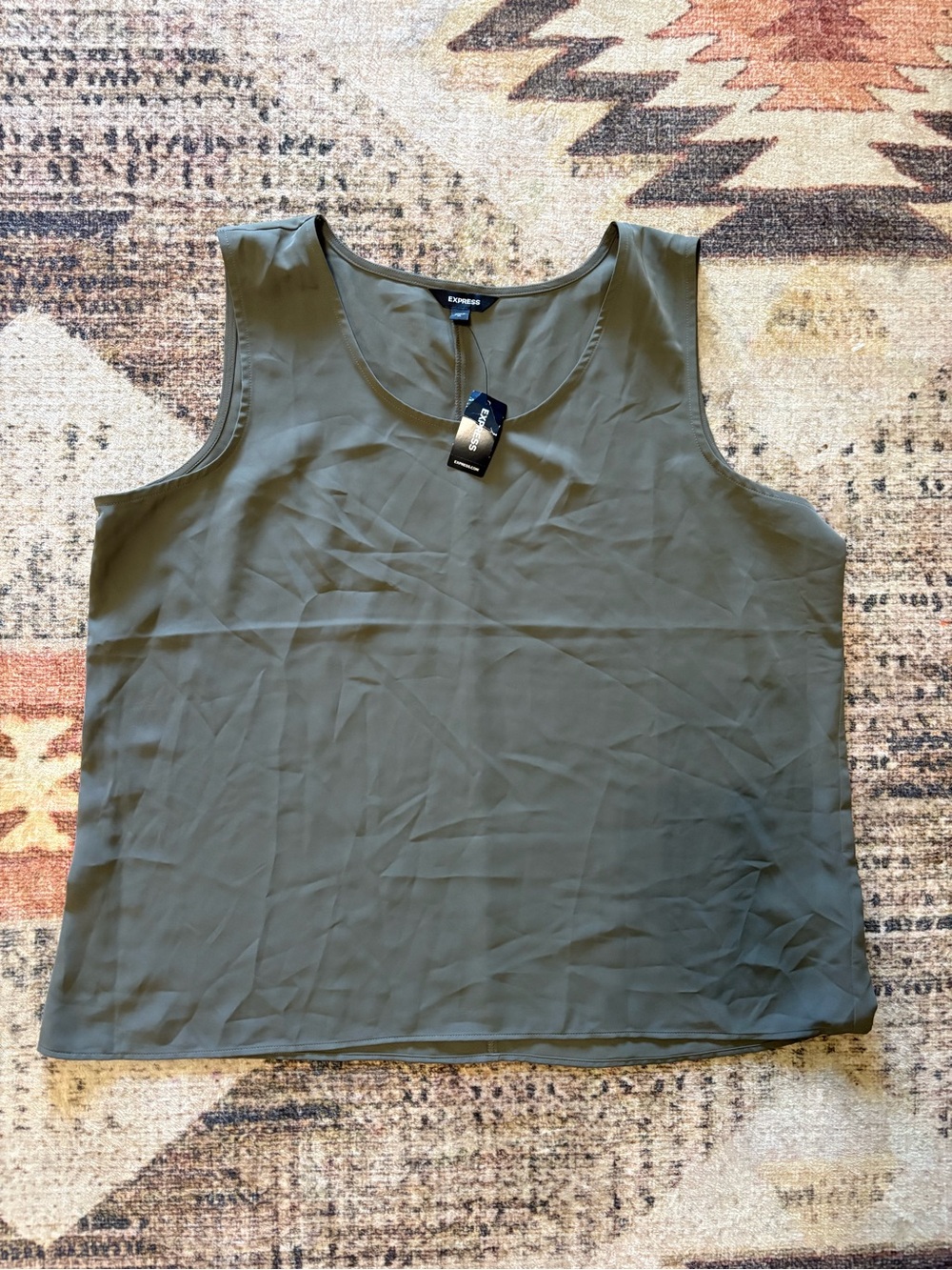 Express Women's Green Sleeveless Shell Top Size XL